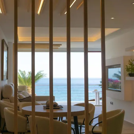 *new* La Pinta 2 - Frontbeach Pool Quality! Apartment *