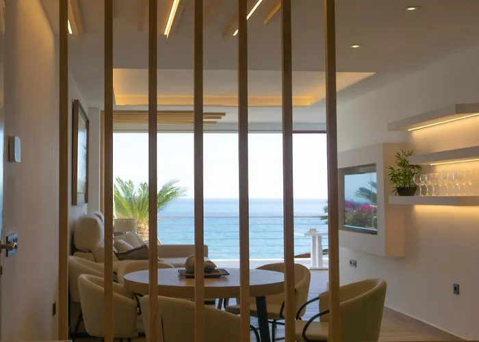 *new* La Pinta 2 - Frontbeach Pool Quality! Apartament *